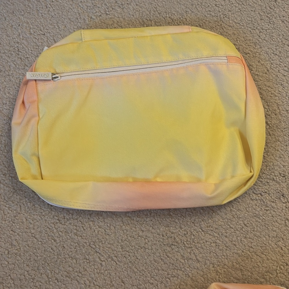 CALPAK | Sherbet colored packing cubes - Picture 7 of 12